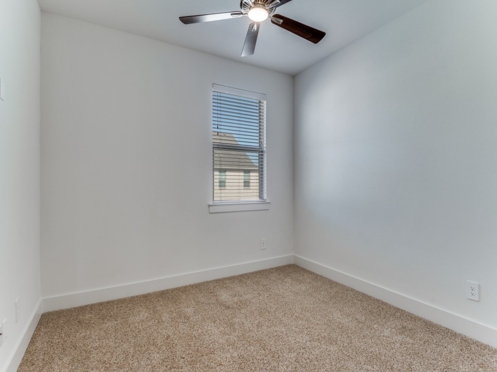 804 Eaglescliffe Landing