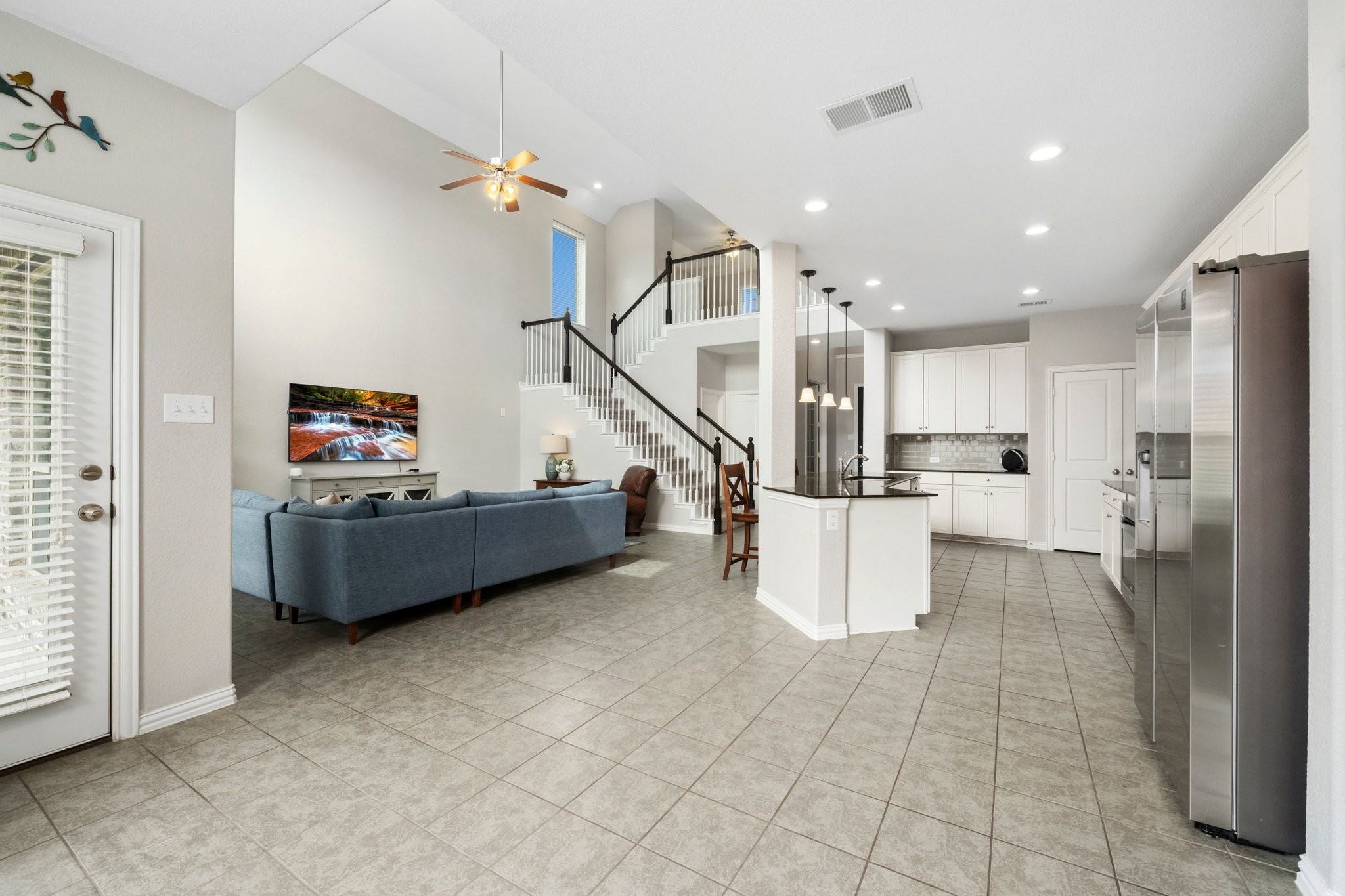 1712 Jessie Lane