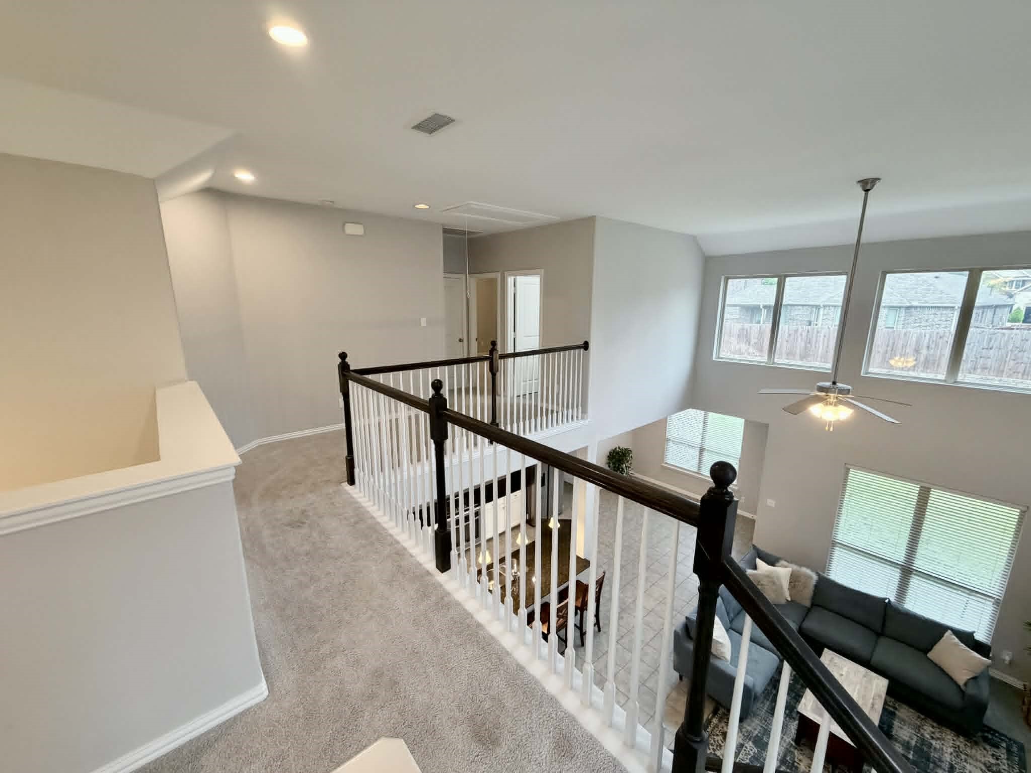 1712 Jessie Lane