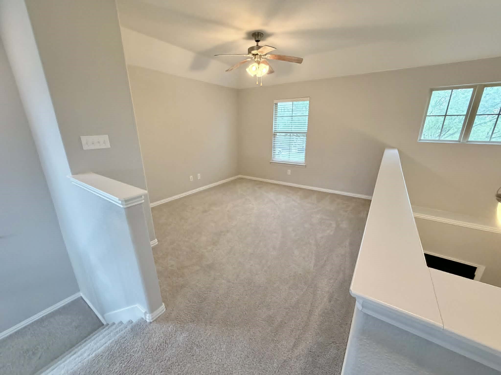 1712 Jessie Lane