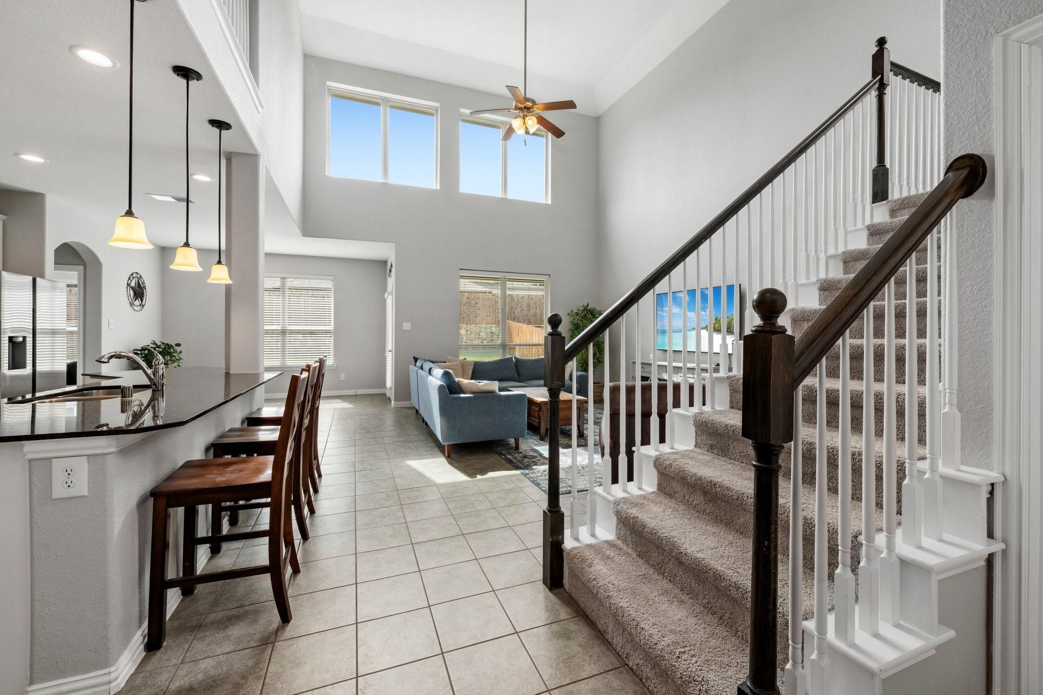 1712 Jessie Lane