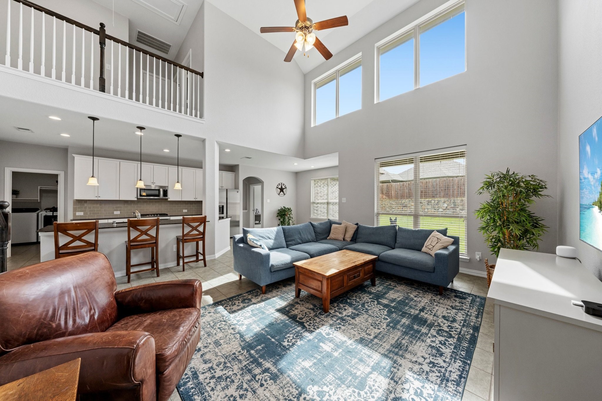1712 Jessie Lane