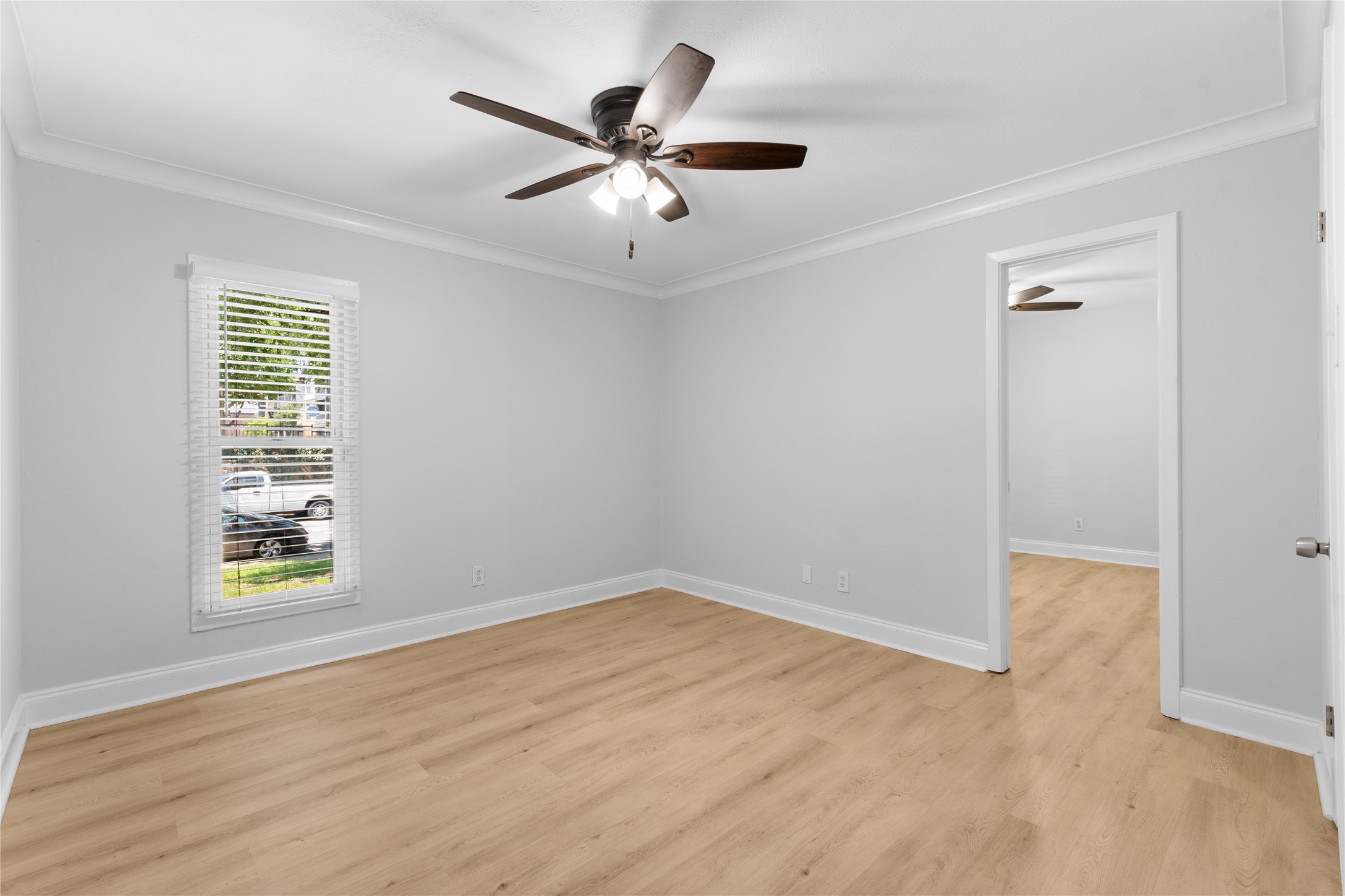 5928 Sandhurst Lane 127