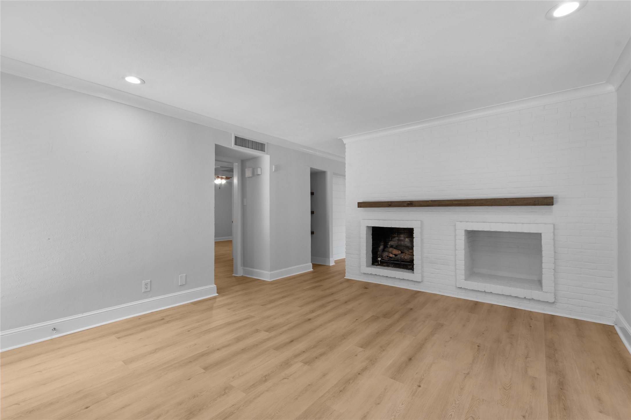 5928 Sandhurst Lane 127