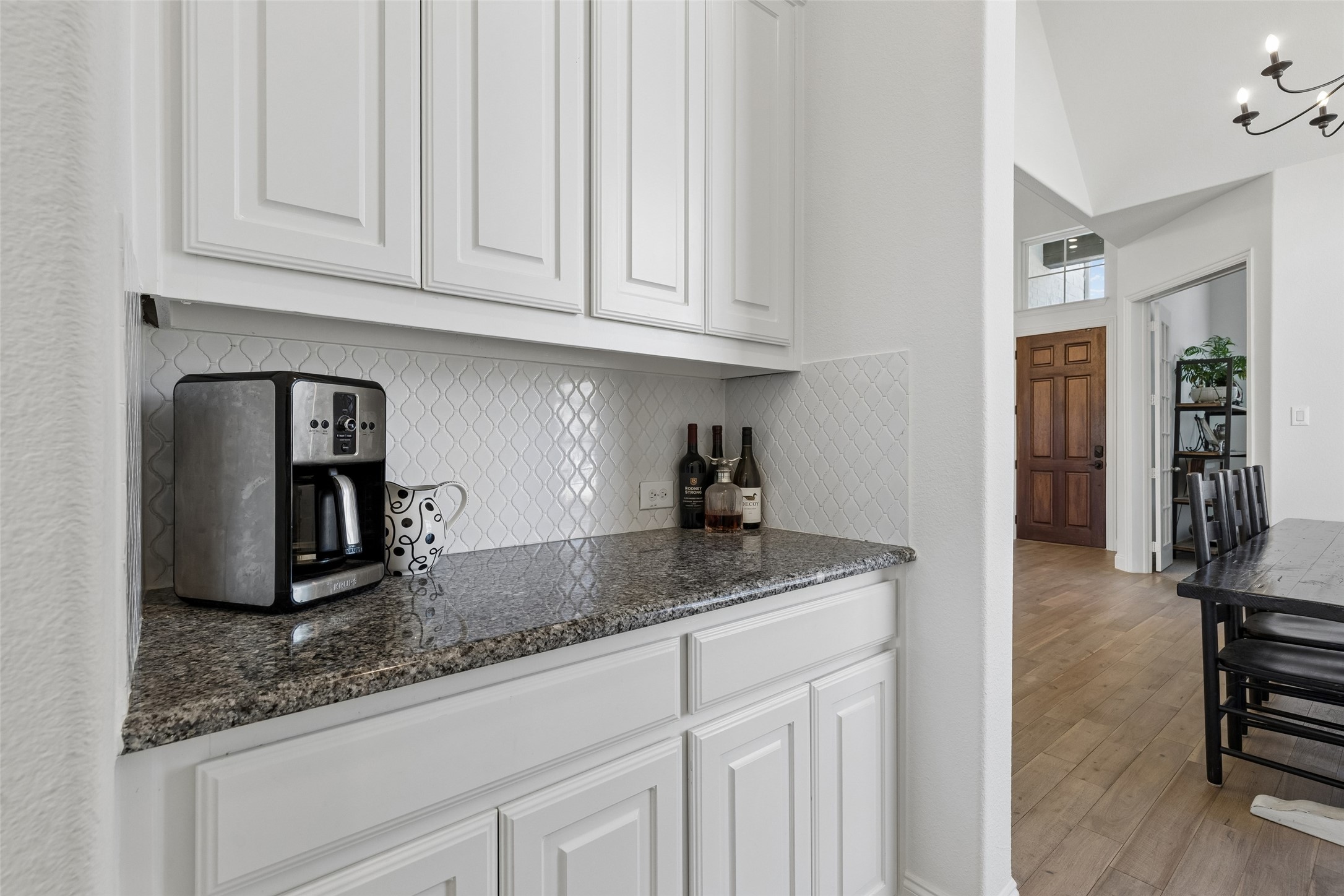 1818 Turtle Creek Lane