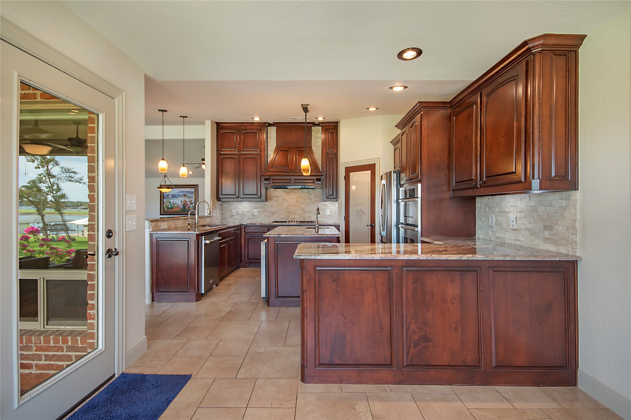 1227 Kiowa Drive W