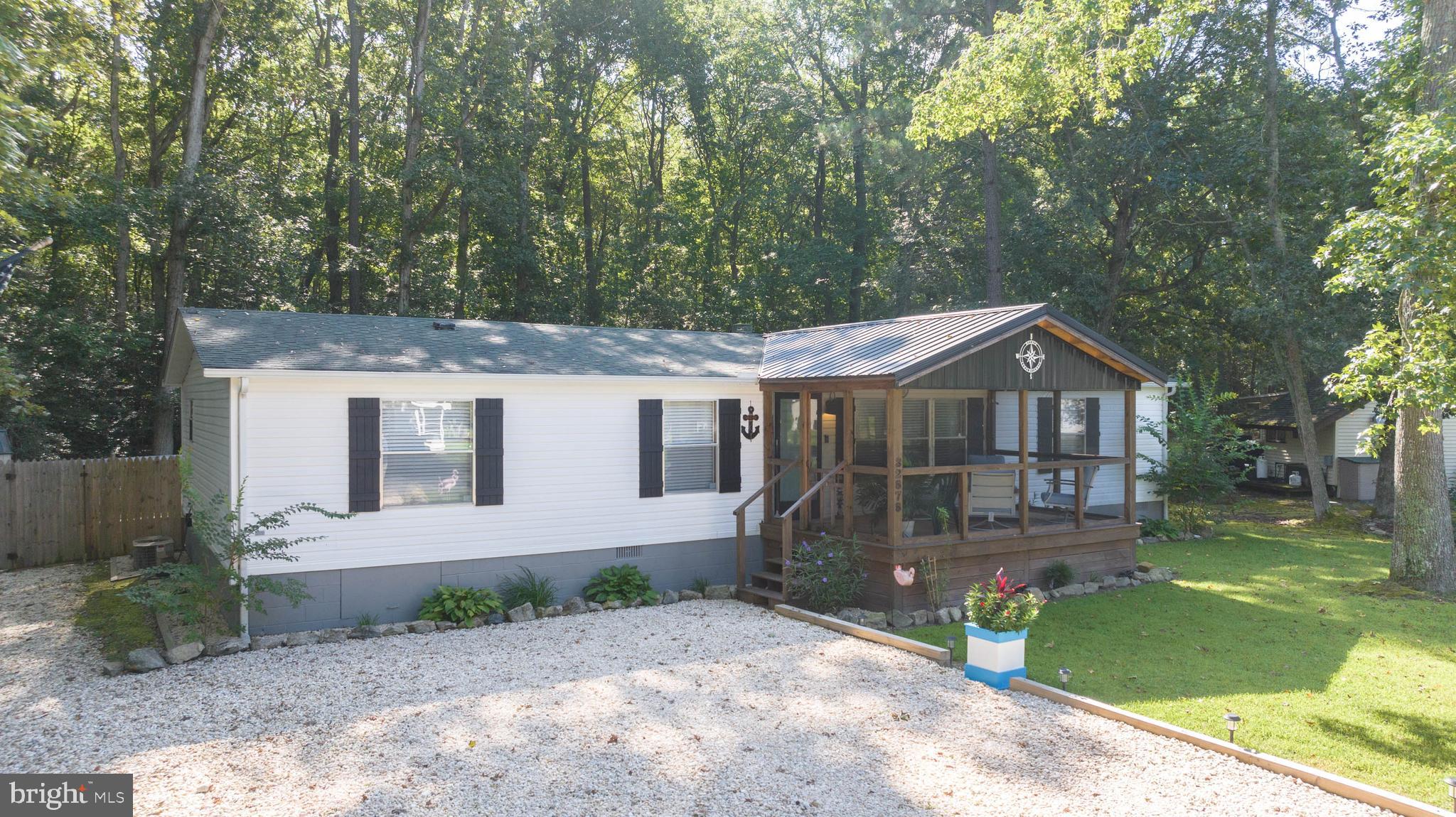 32878 Holly Pines Dr