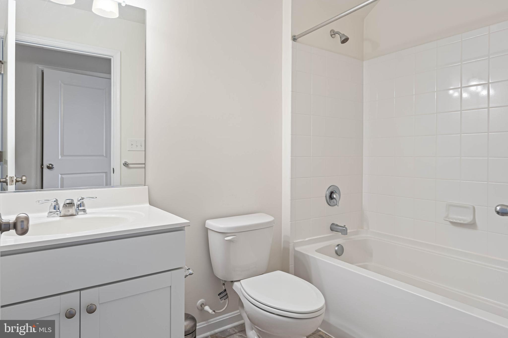 16266 Ashlar Loop
