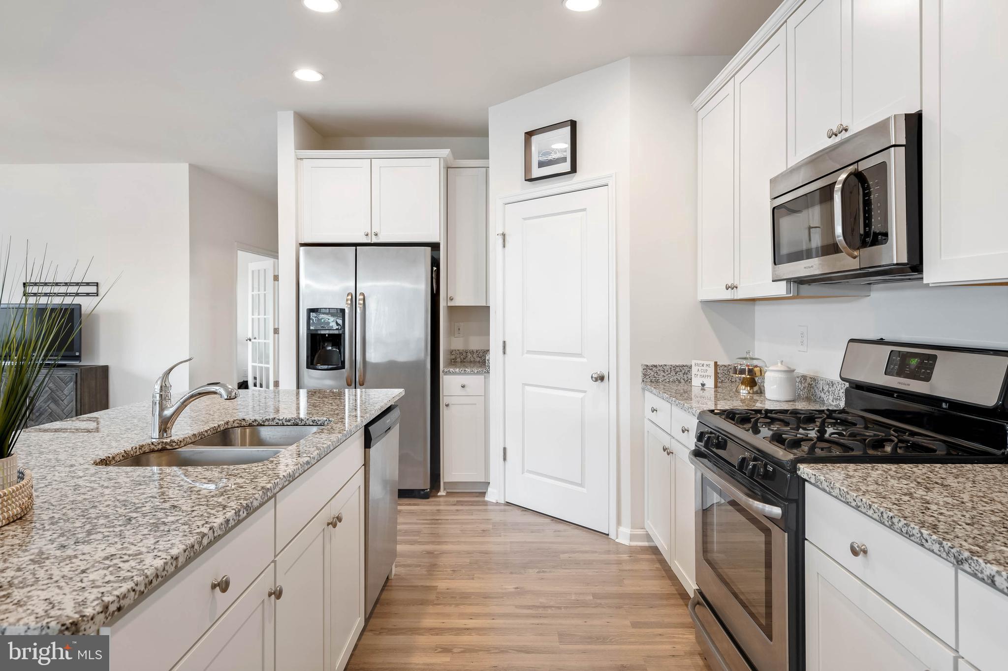16266 Ashlar Loop