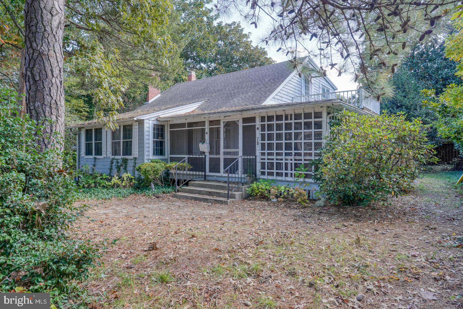 18 Henlopen Ave