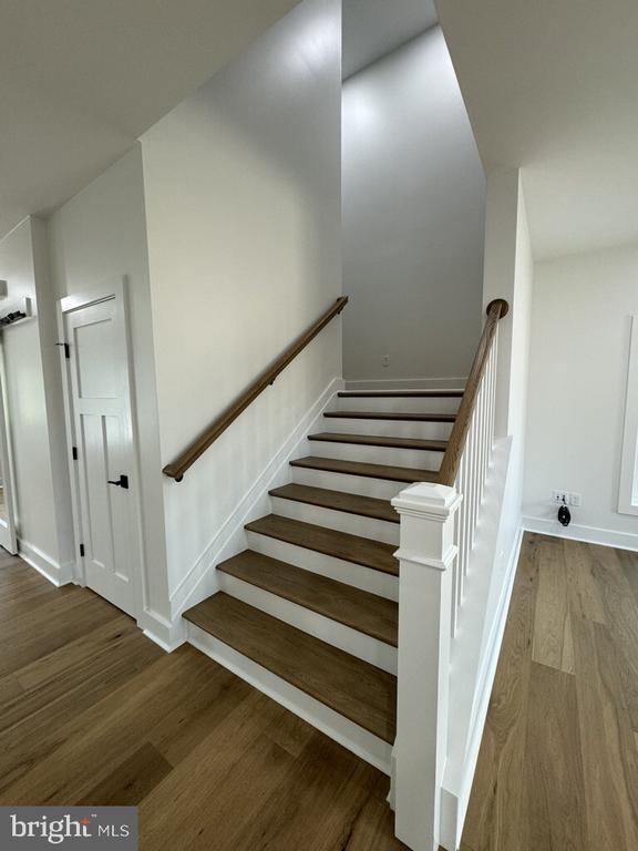 121 Clifton St