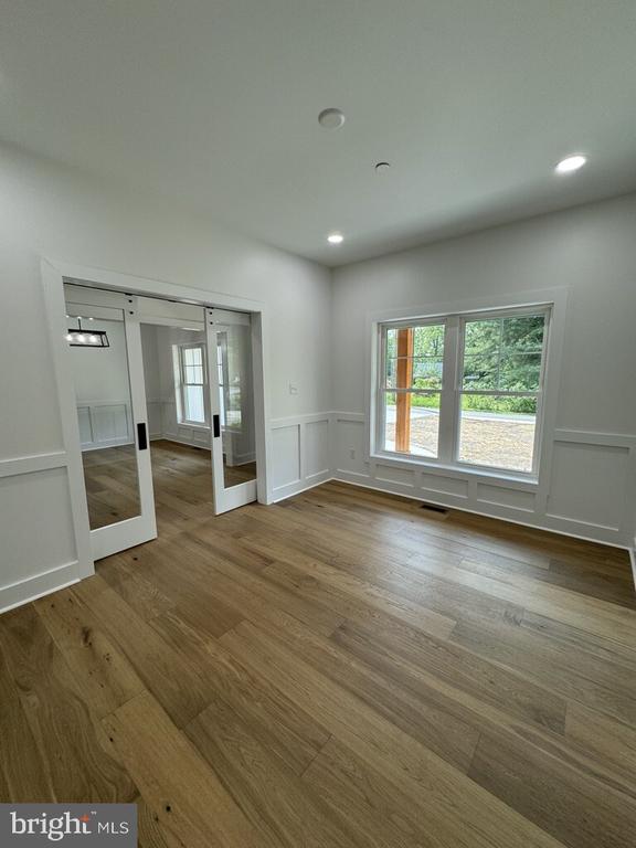 121 Clifton St
