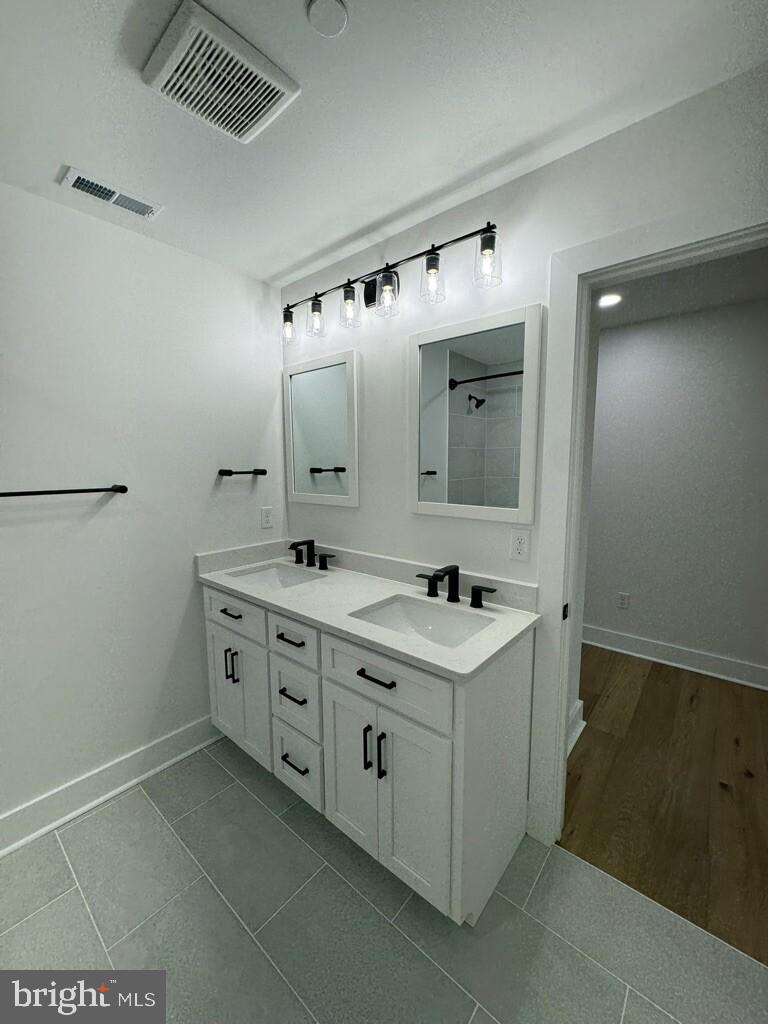 121 Clifton St