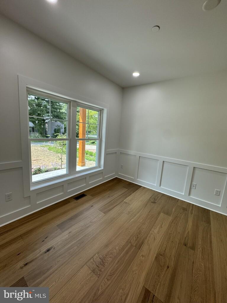 121 Clifton St