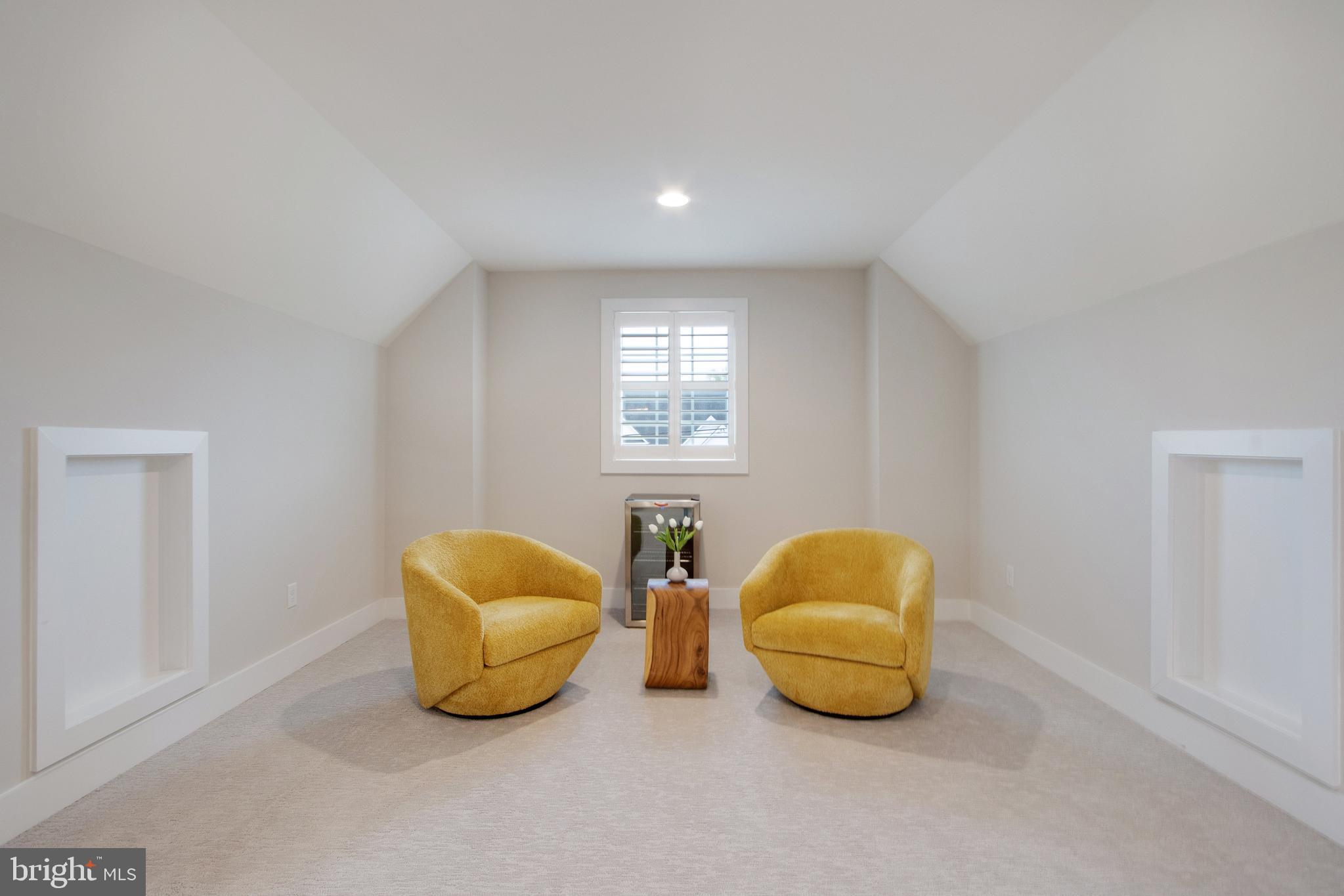 16672 New Rd