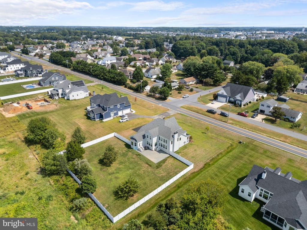 16672 New Rd