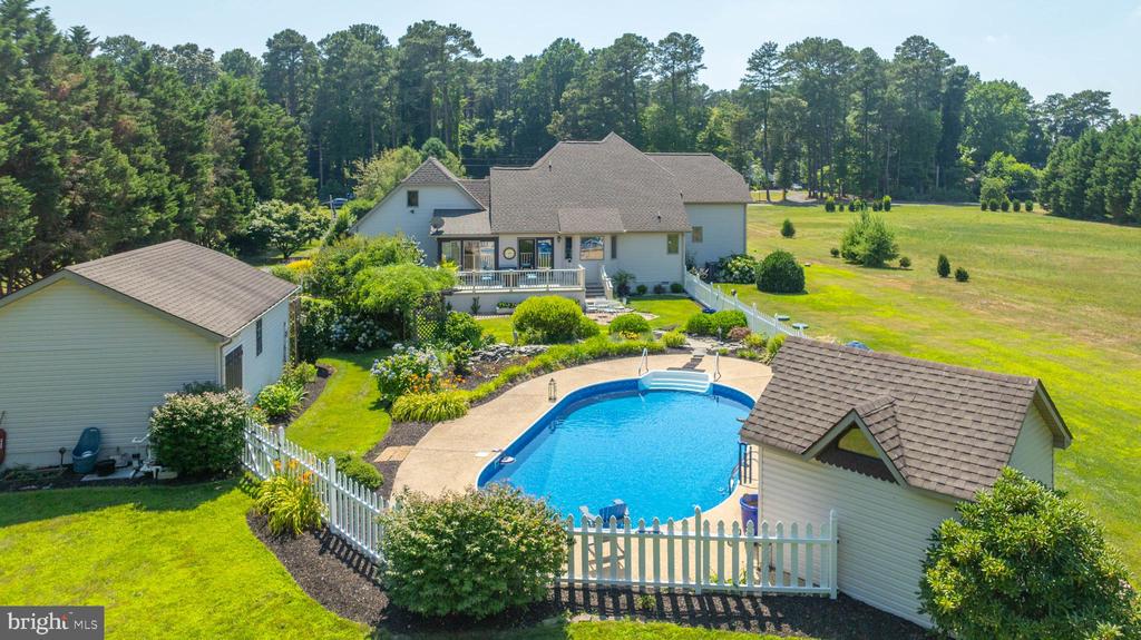 24897 Patriots Way