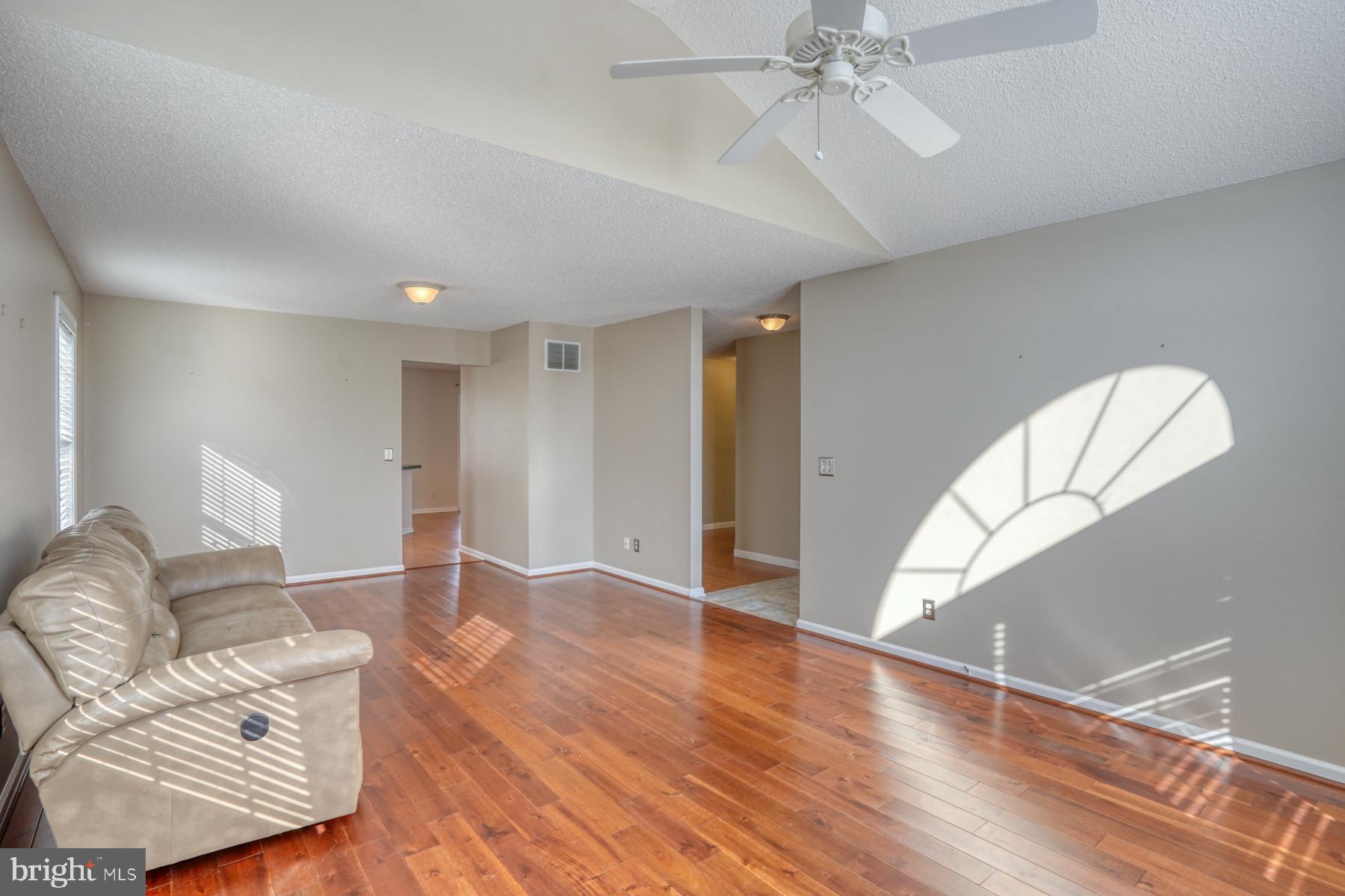 33095 Grape Vine Ct