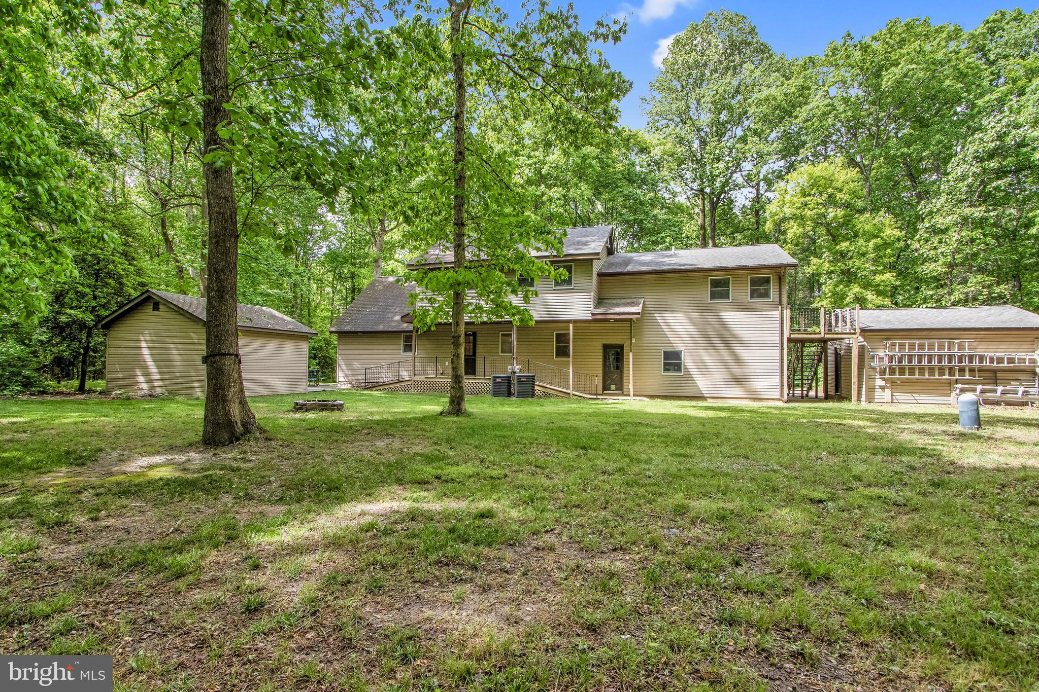24505 Holly Acres Ln