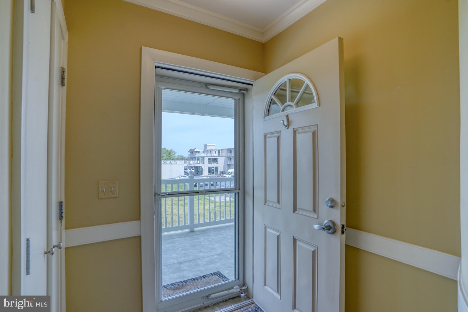 110 ANGLERS ROAD 204