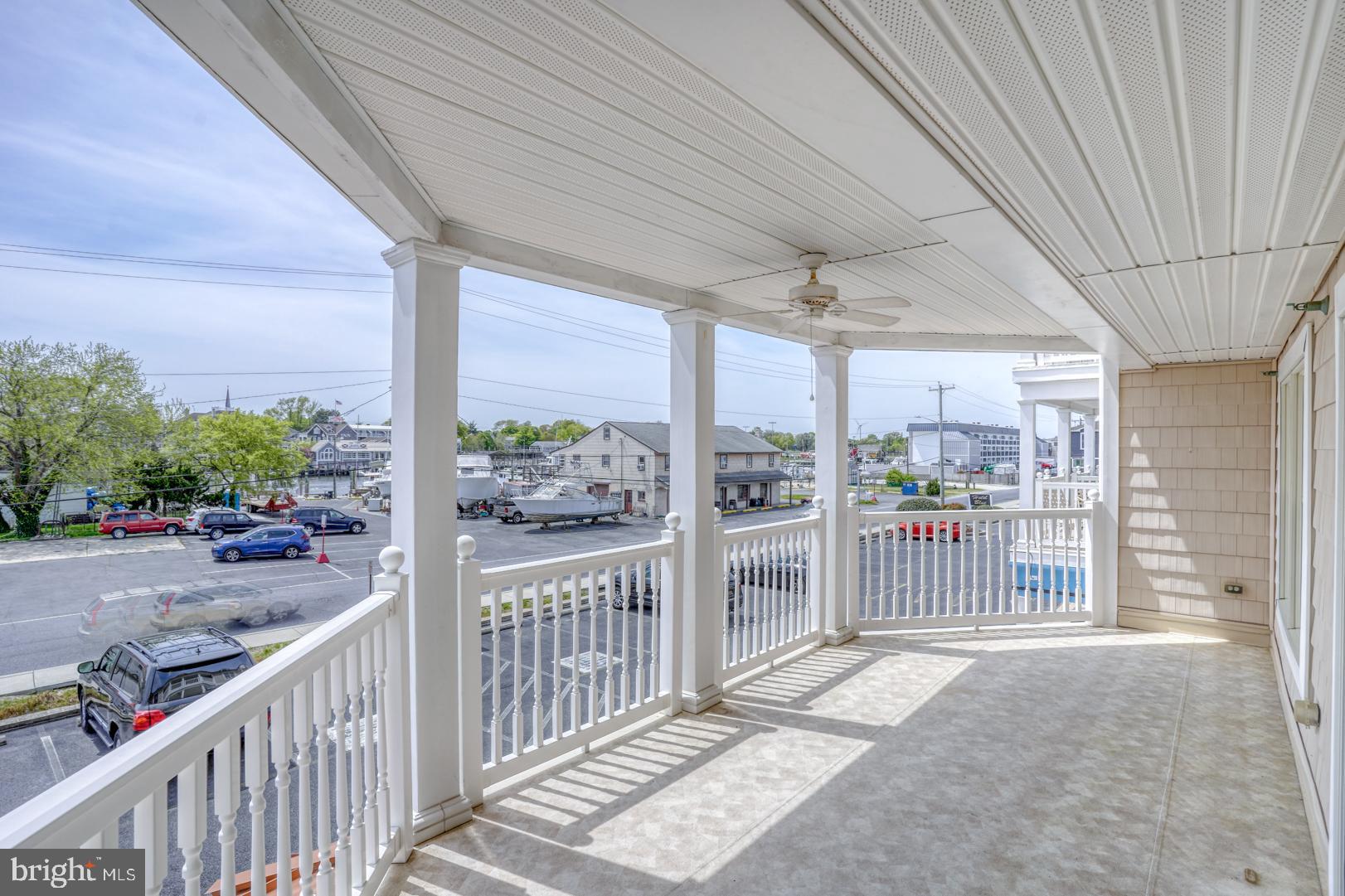 110 ANGLERS ROAD 204