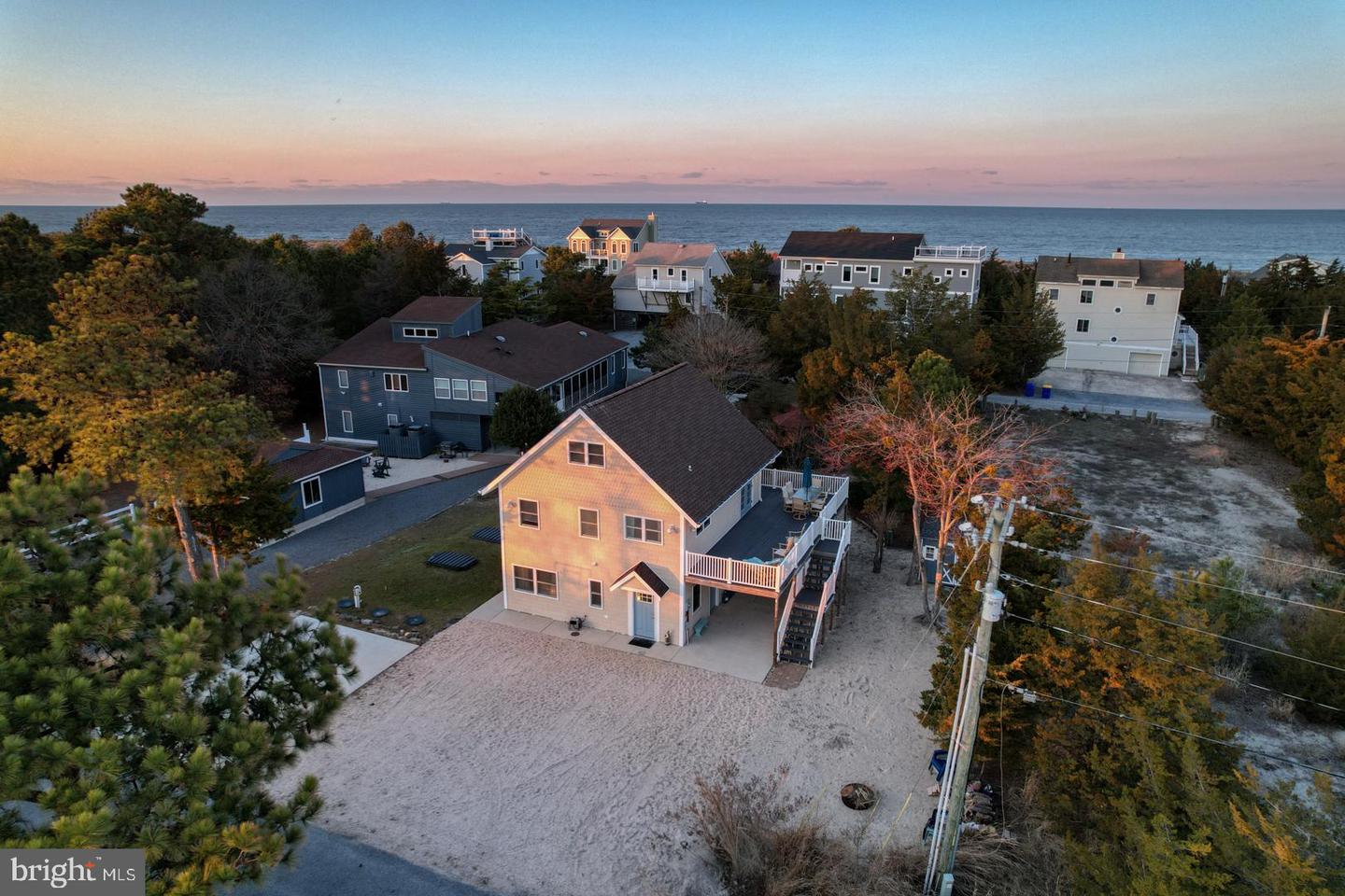 1614 N Bay Shore Dr