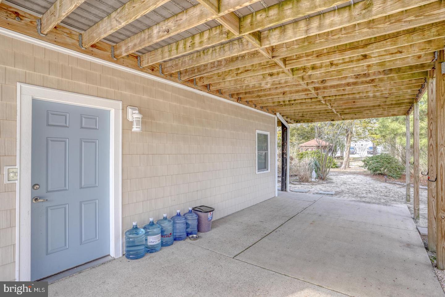 1614 N Bay Shore Dr