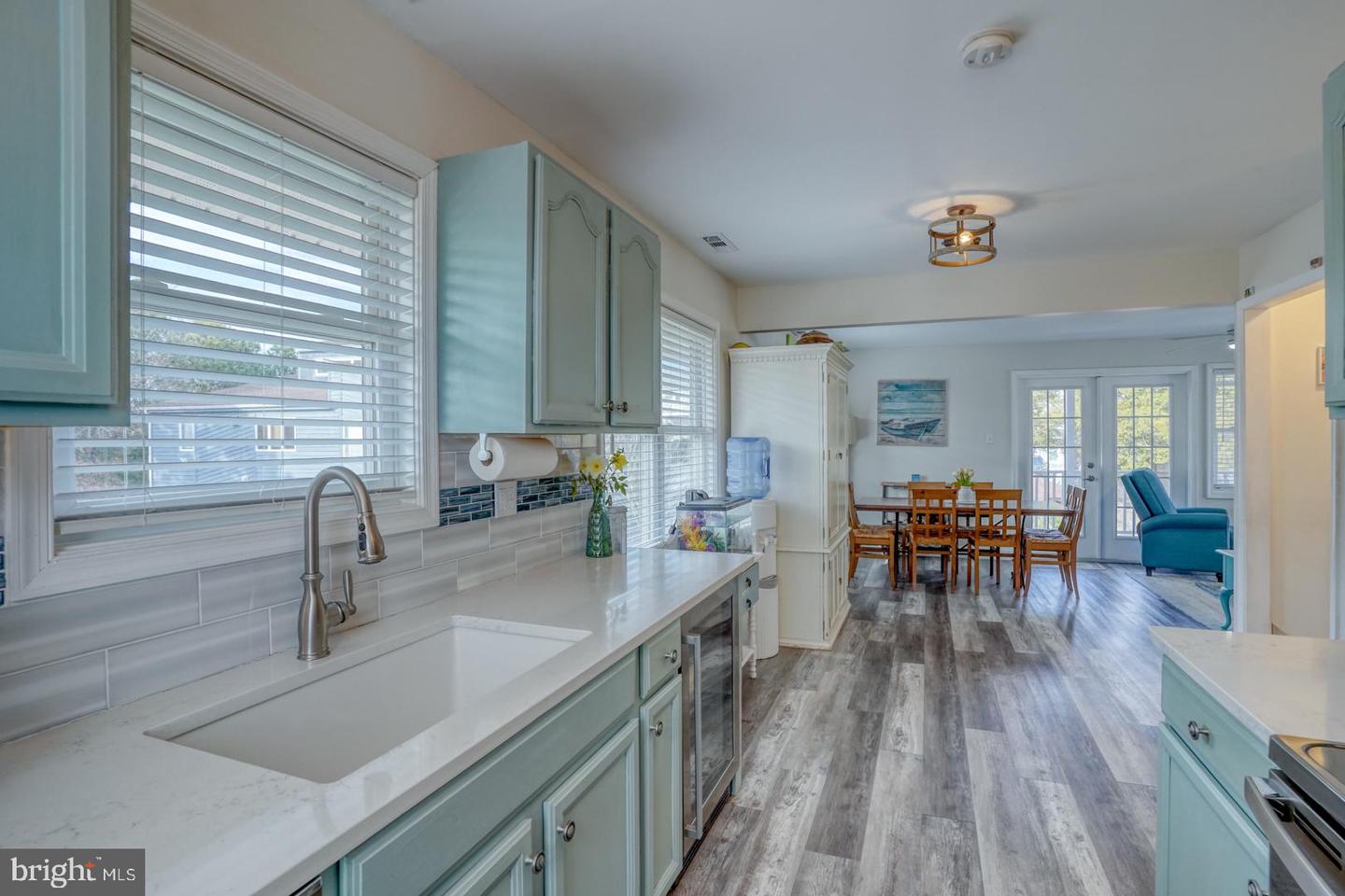 1614 N Bay Shore Dr