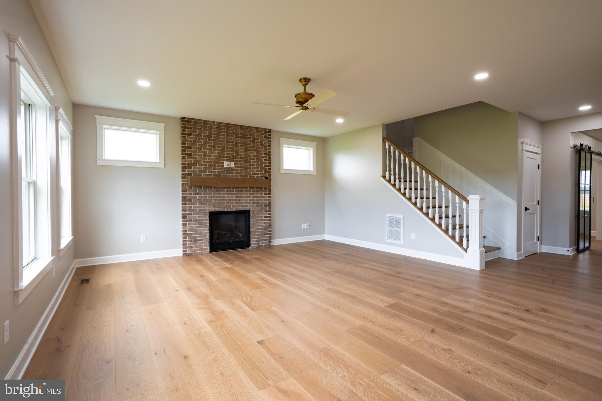 22430 HUMMINGBIRD ROAD