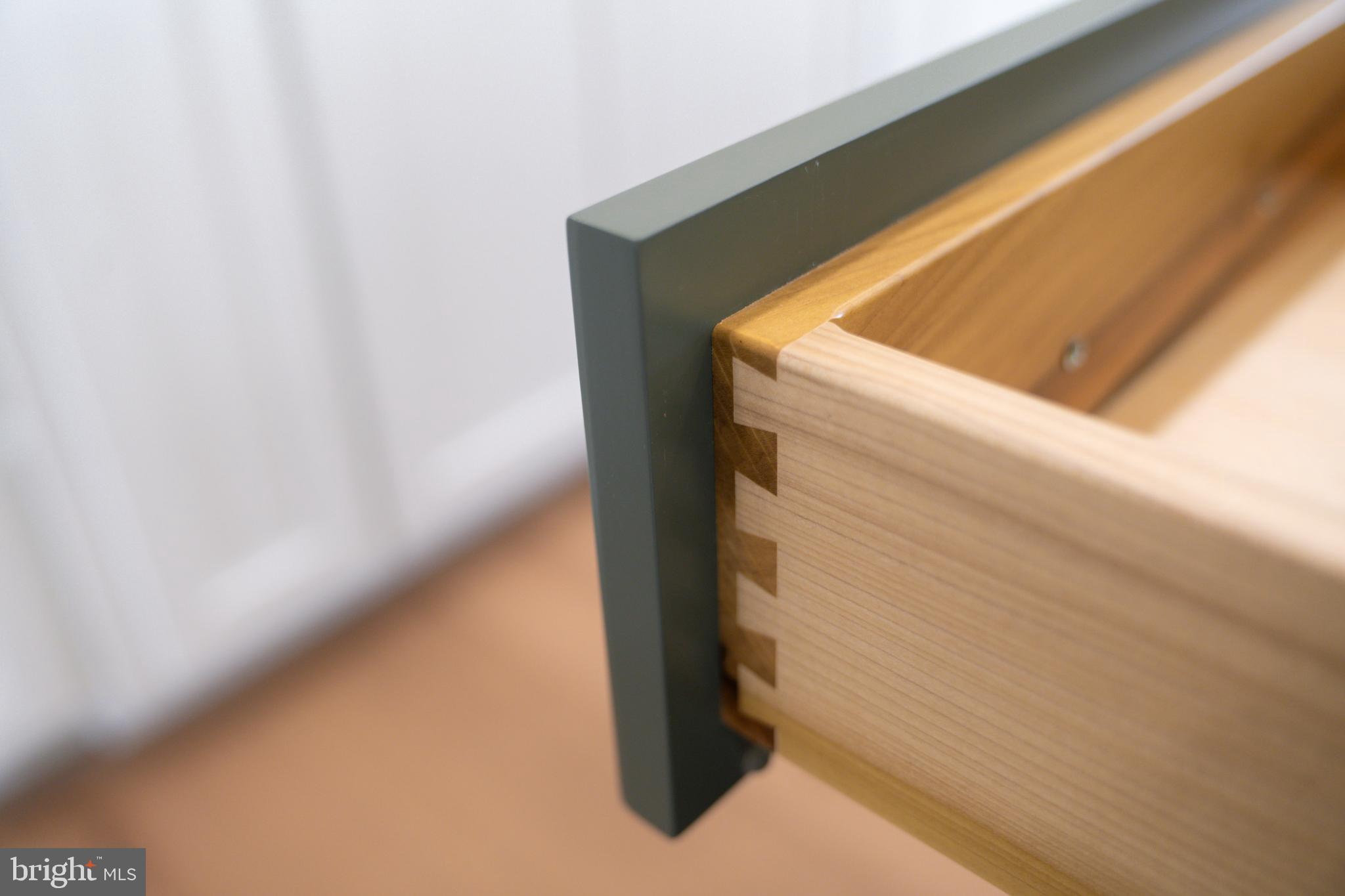 22430 HUMMINGBIRD ROAD