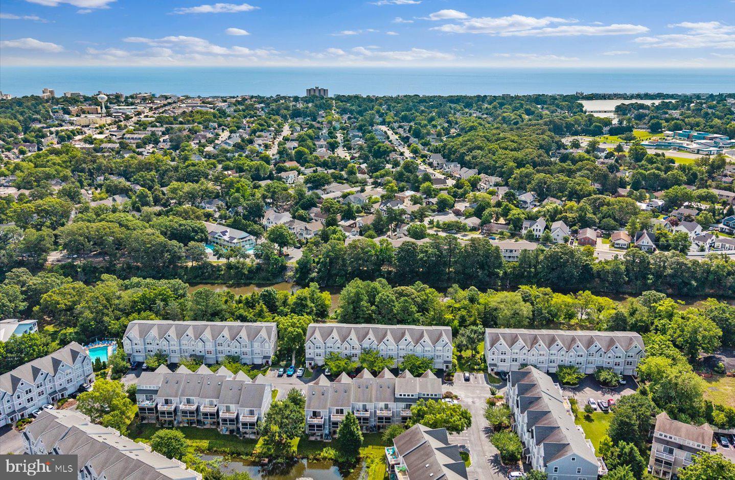 21 CANAL LANDING COURT