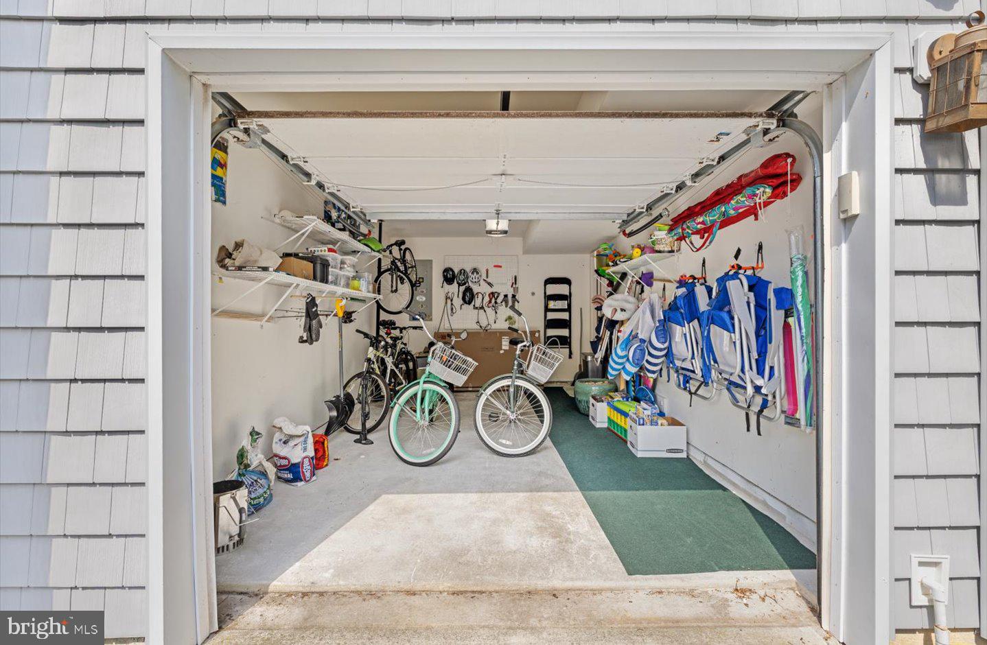 21 CANAL LANDING COURT