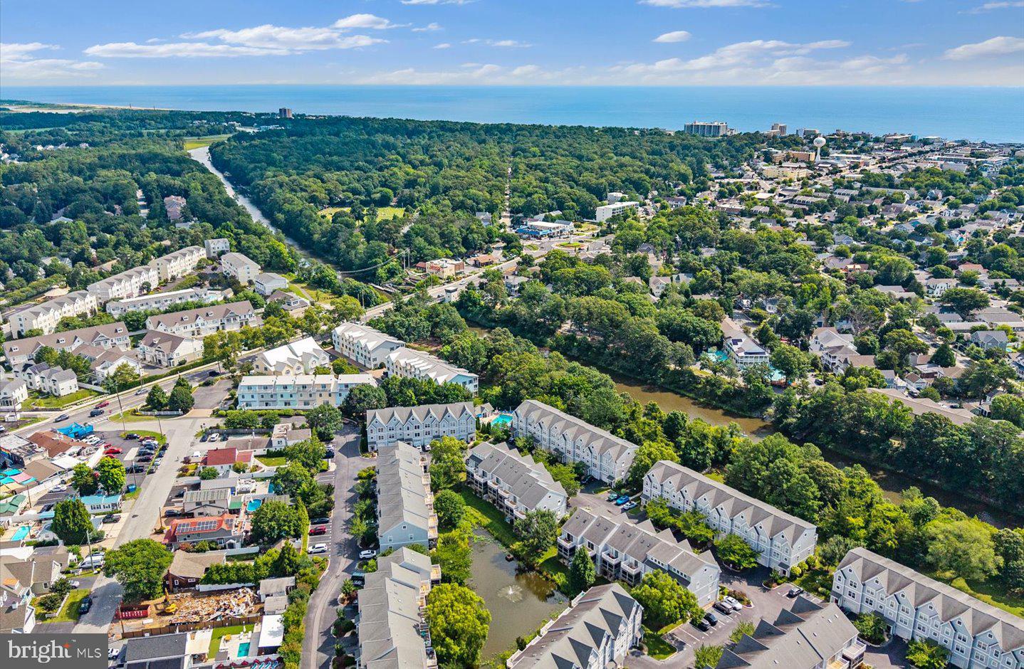 21 CANAL LANDING COURT