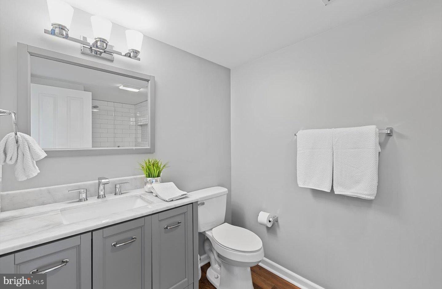 21 CANAL LANDING COURT