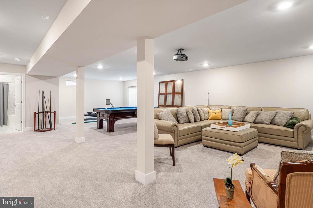 29124 FRENCHMAN BAY DRIVE