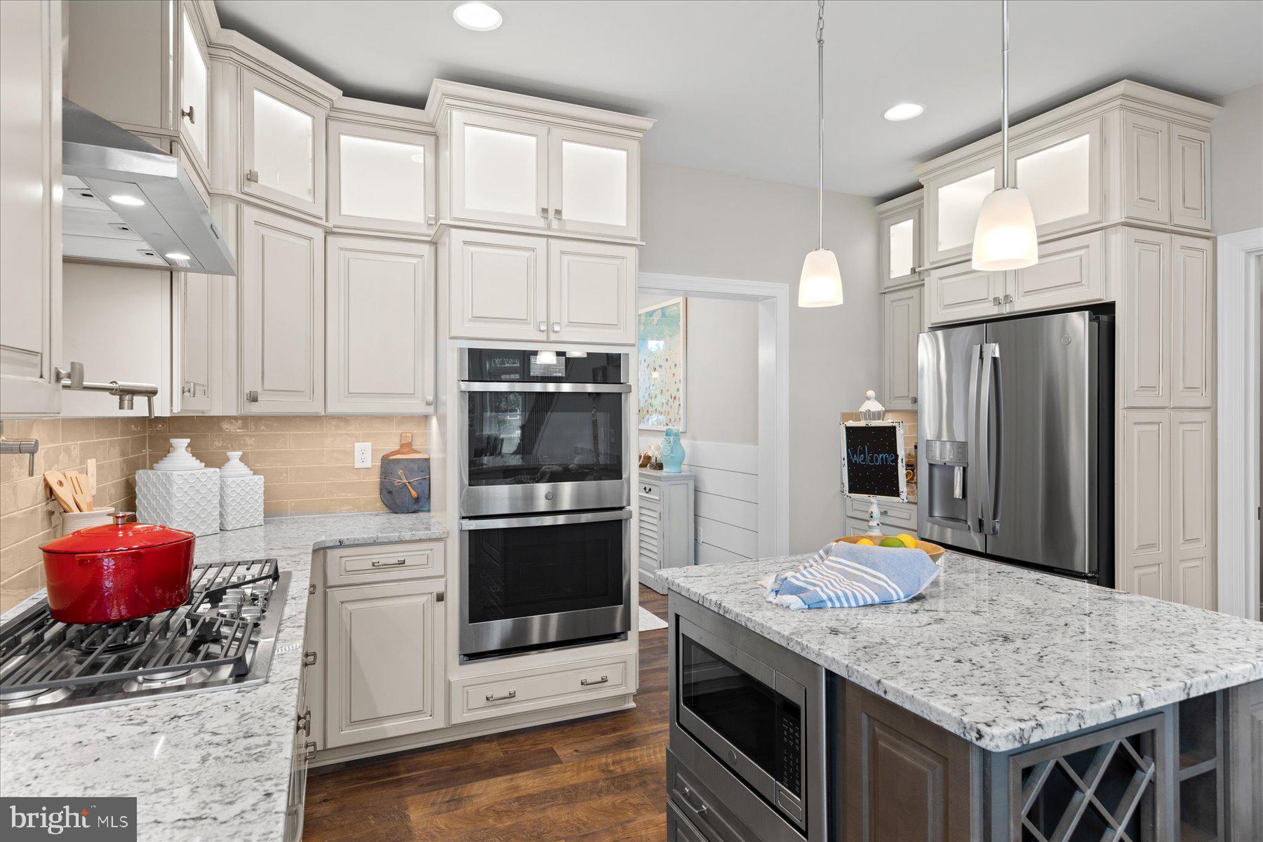 31896 SHELL LANDING WAY