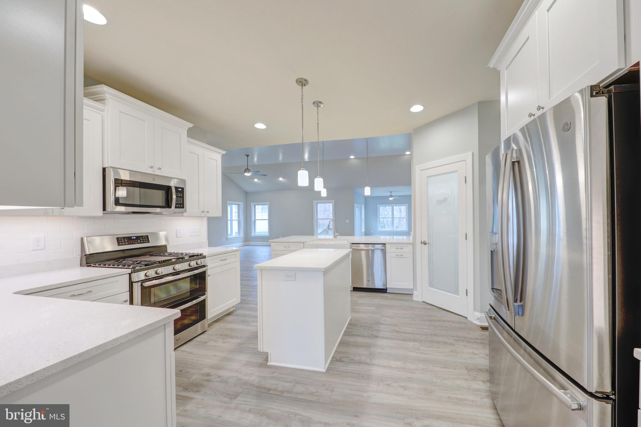 31896 SHELL LANDING WAY