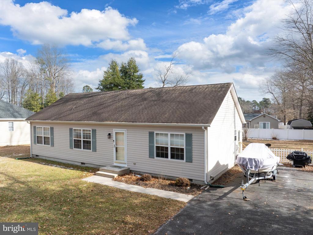54 COMANCHE CIRCLE