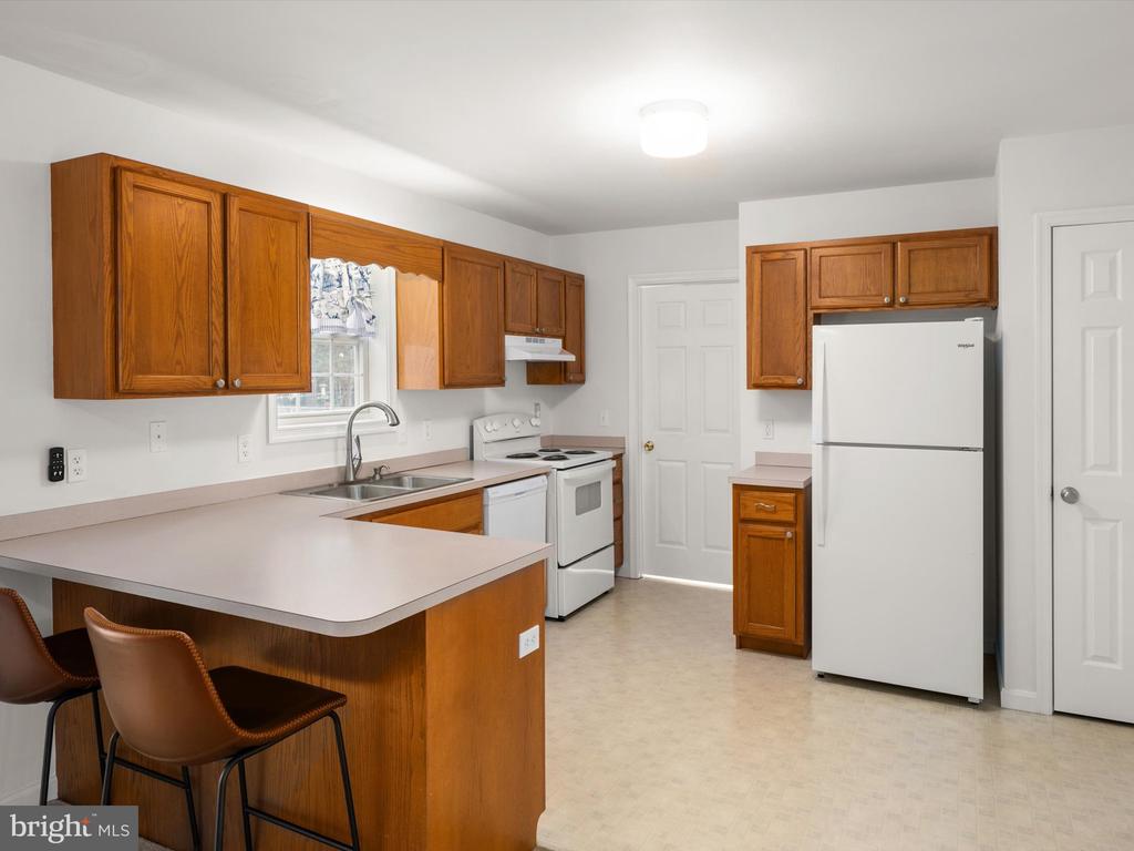 54 COMANCHE CIRCLE