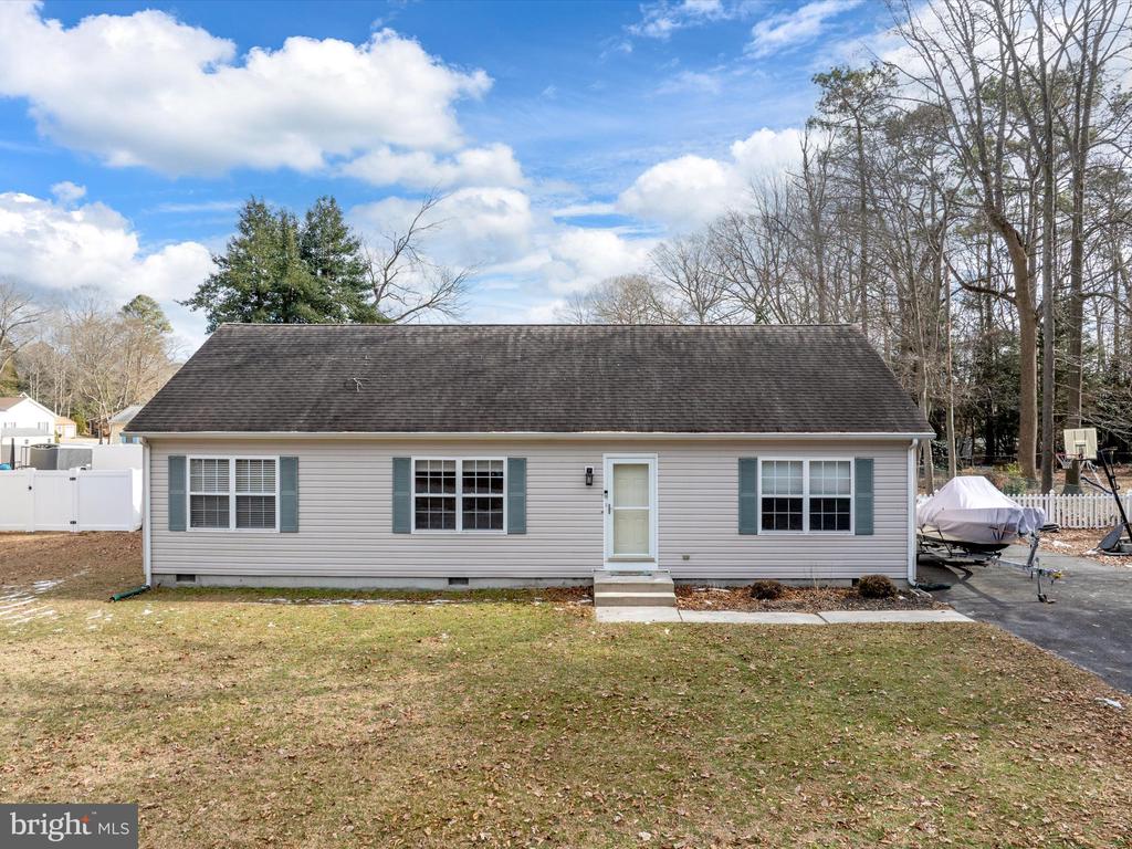 54 COMANCHE CIRCLE