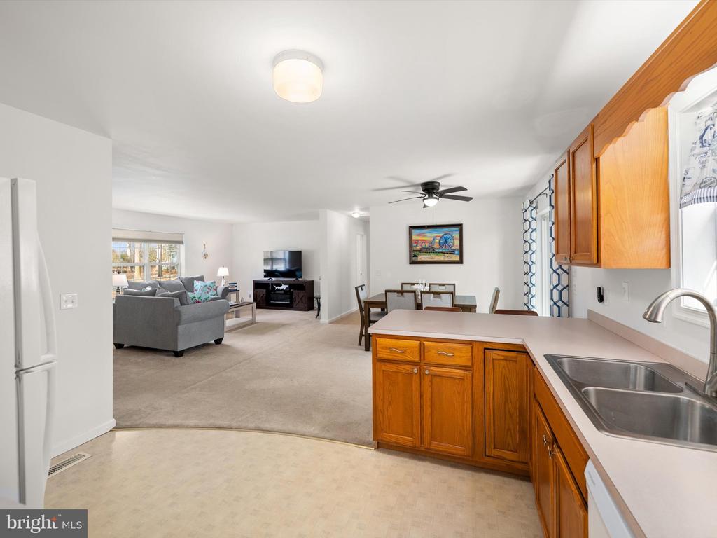 54 COMANCHE CIRCLE