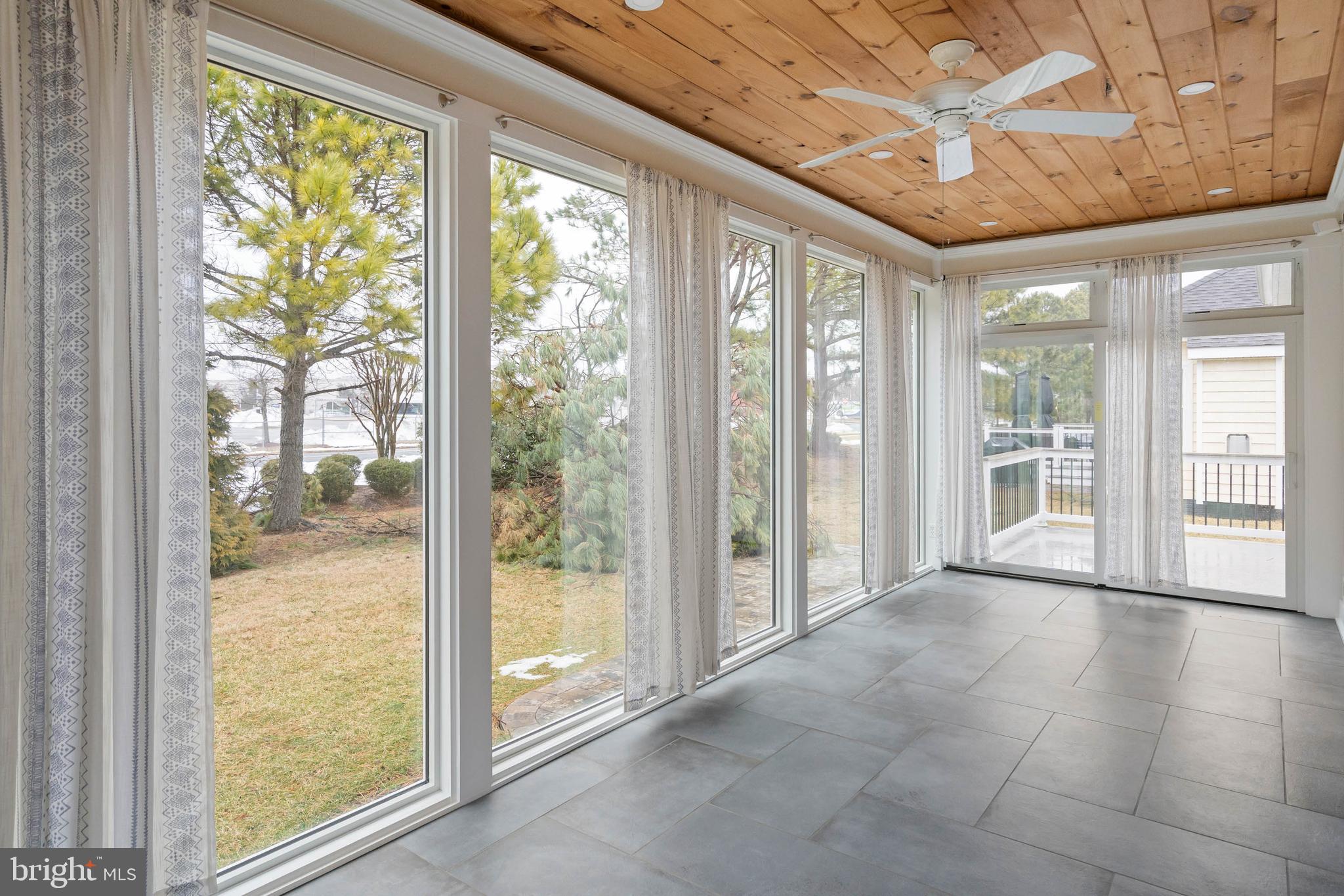 20234 WHITEHEAD CIRCLE 100