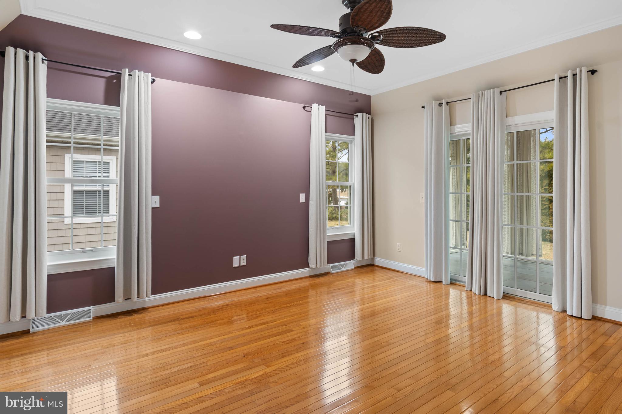 20234 WHITEHEAD CIRCLE 100