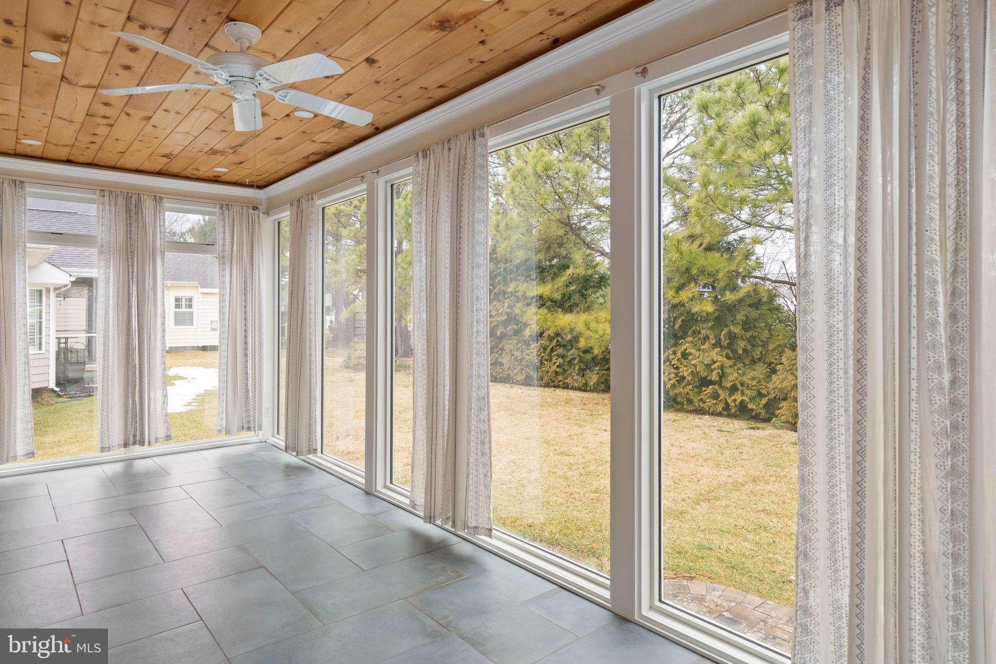 20234 WHITEHEAD CIRCLE 100