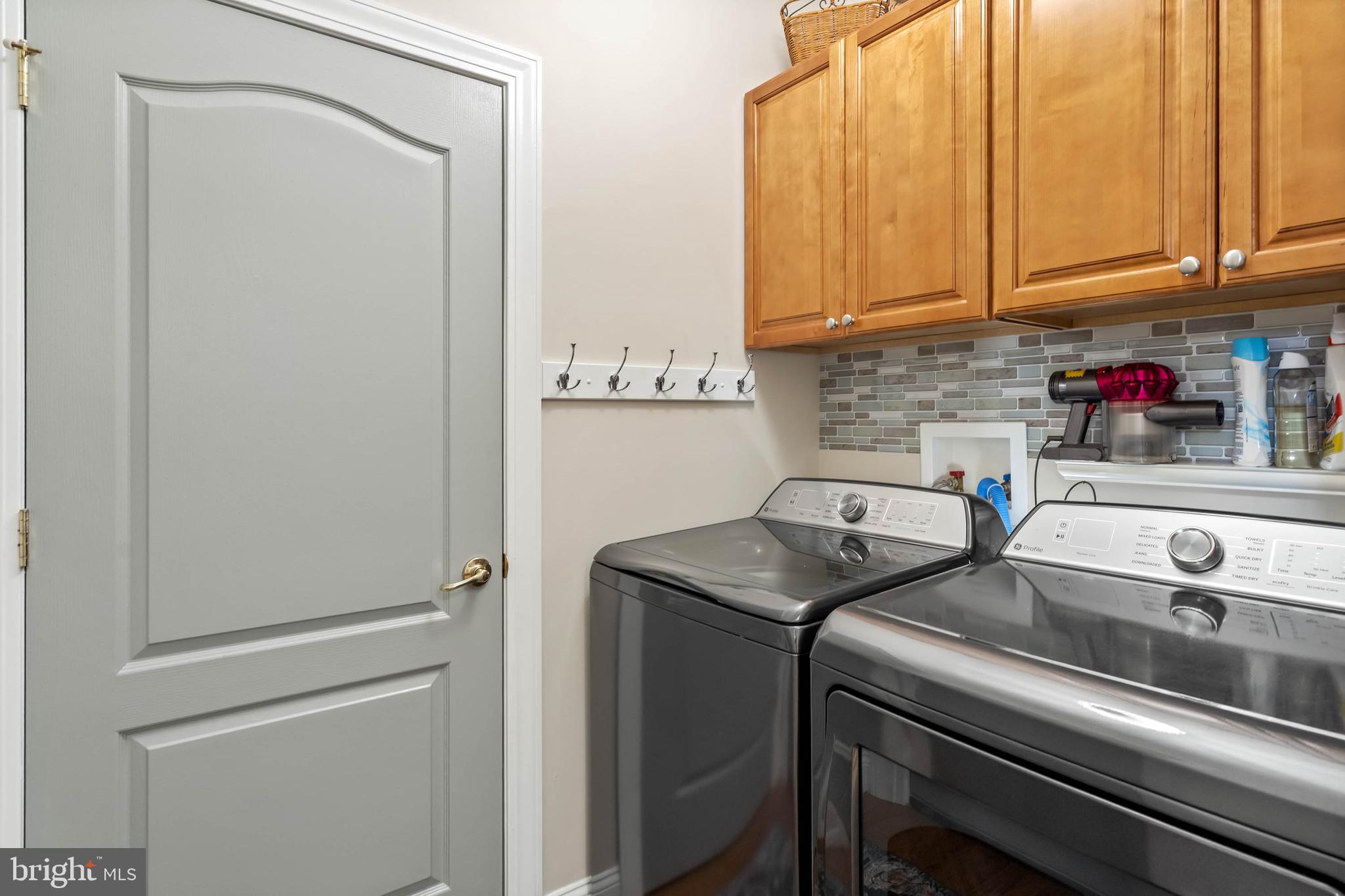 20234 WHITEHEAD CIRCLE 100