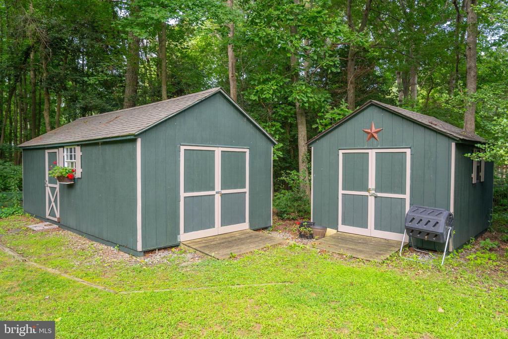 110 S WHITE CEDAR DRIVE