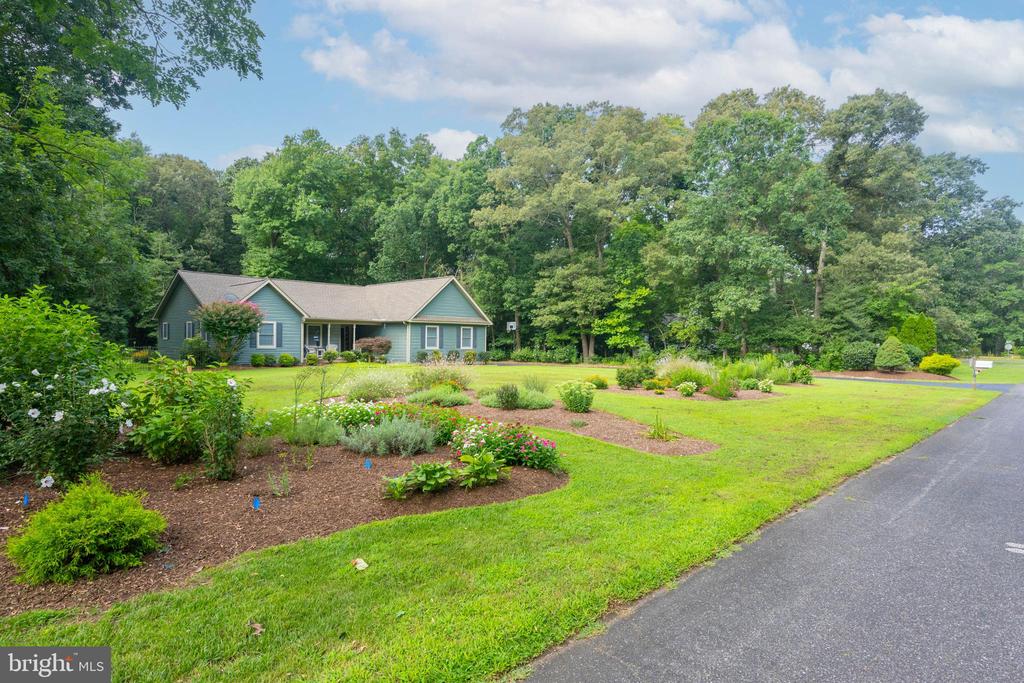 110 S WHITE CEDAR DRIVE