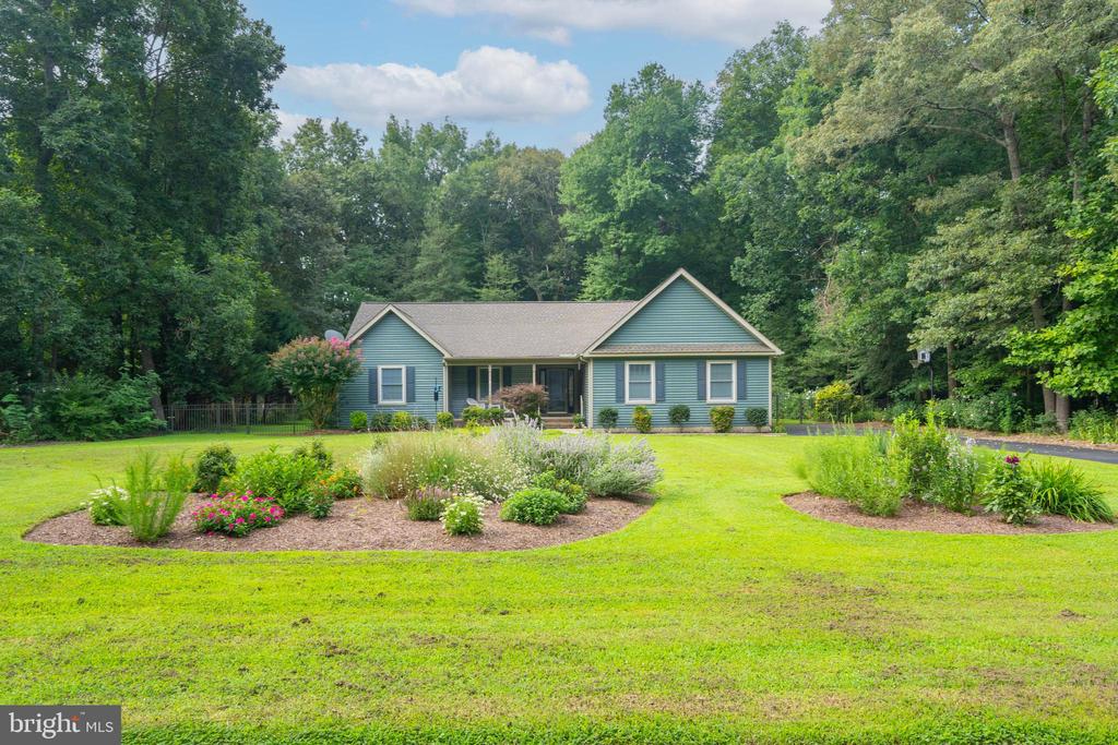 110 S WHITE CEDAR DRIVE