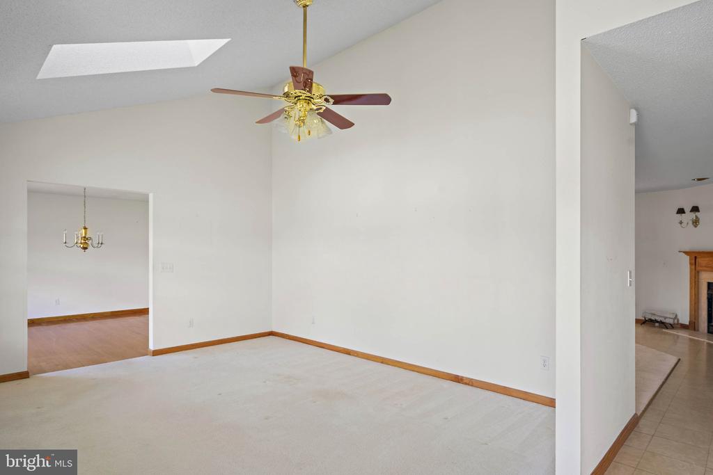3 NICHOLE DRIVE