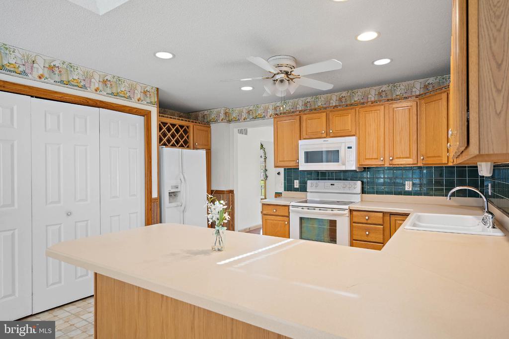 3 NICHOLE DRIVE